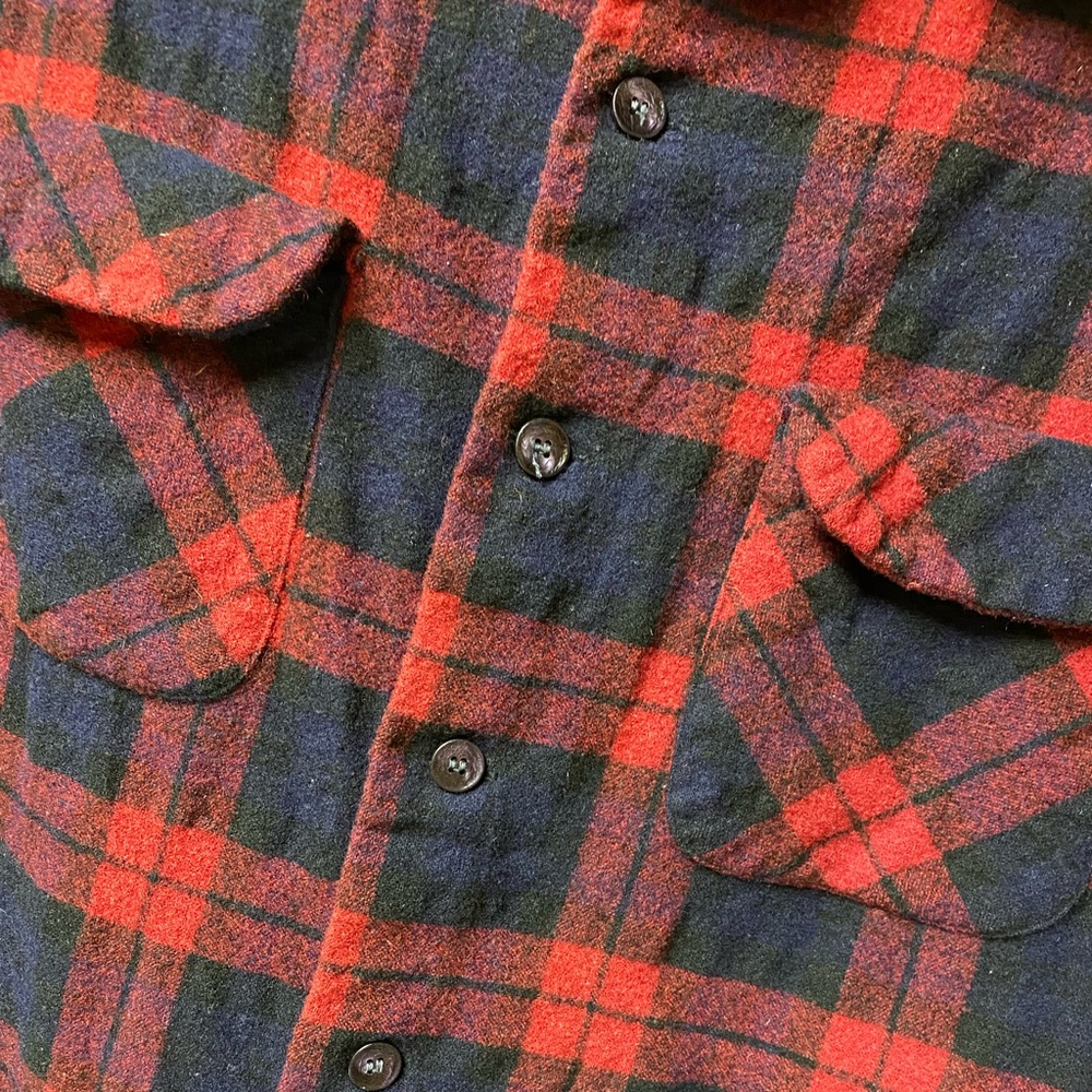 Vintage 1960’s Pendleton 100% Virgin Wool Long Sleeve Button  Shirt Black/Red